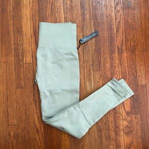 NWT SetActive Sculptflex leggings